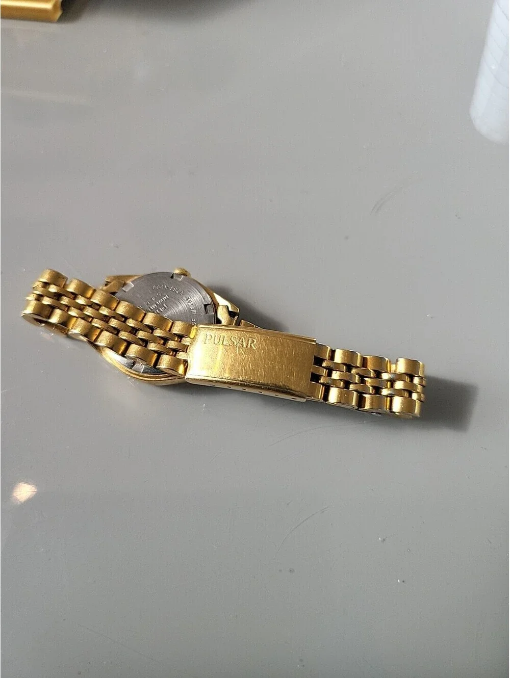 Pulsar Watch Women's Vintage Day Date Analog Quartz Gold Tone 25mm 6.5